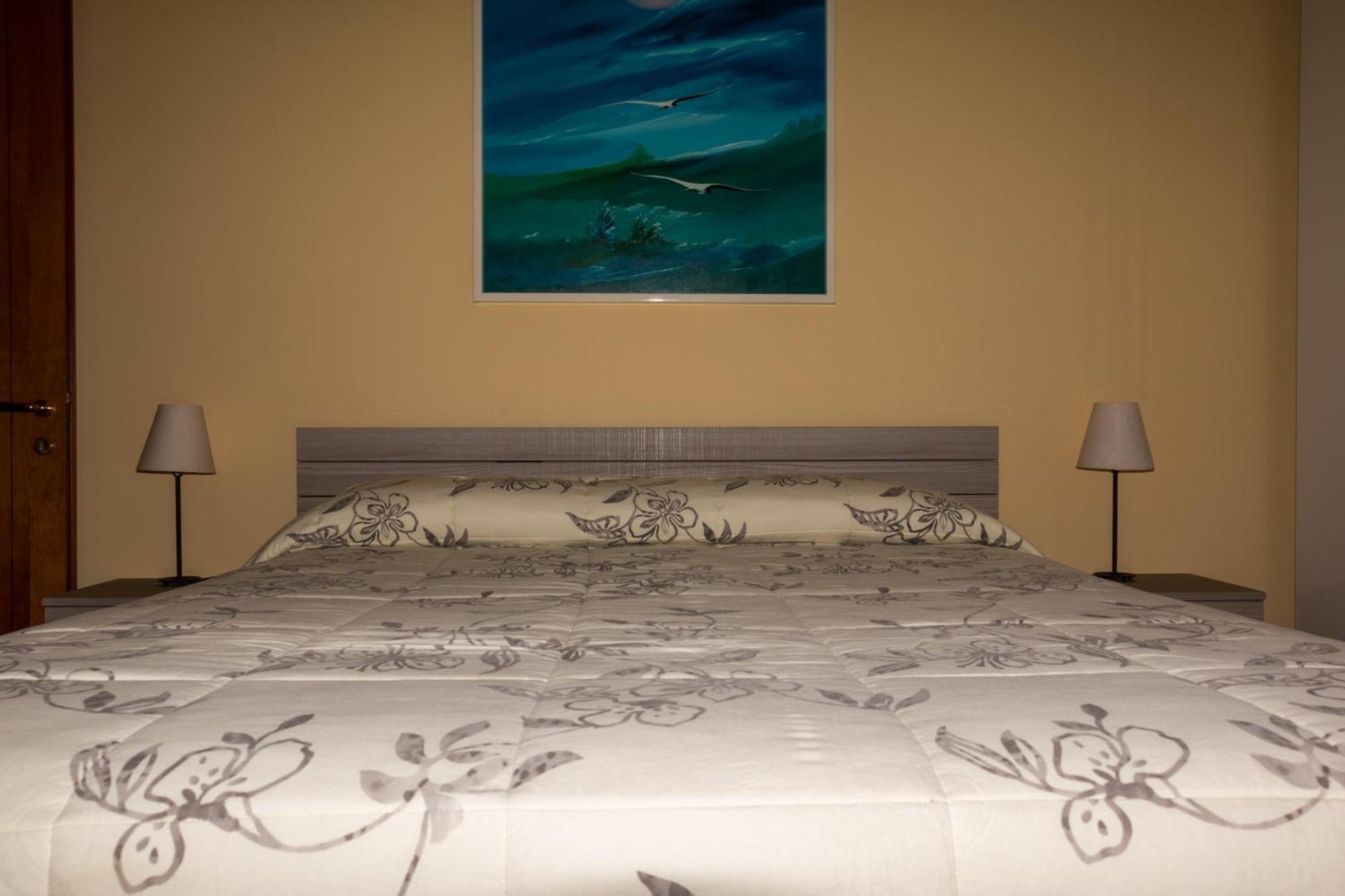 Cozy Penthouse Villa San Donato Milanese Bagian luar foto