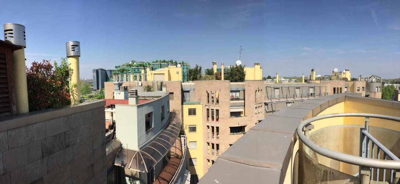 Cozy Penthouse Villa San Donato Milanese Bagian luar foto